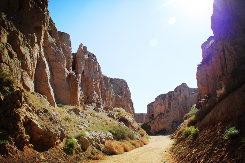 宁夏旅游水洞沟藏兵洞大峡谷