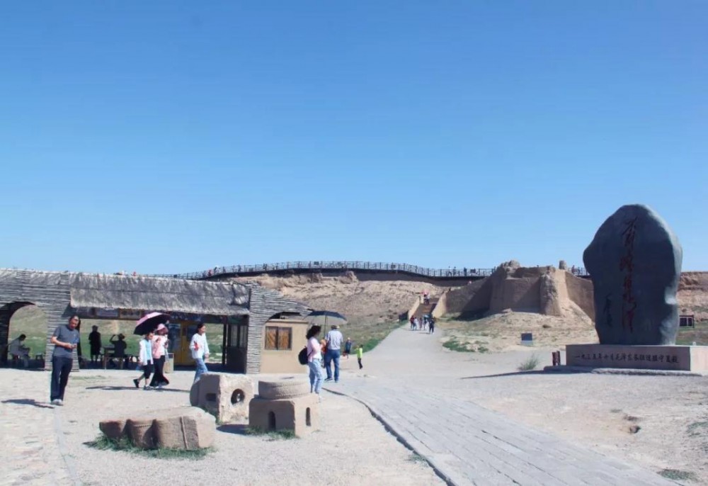 银川旅游景点水洞沟节后"火热"继续,这里一天降下一个